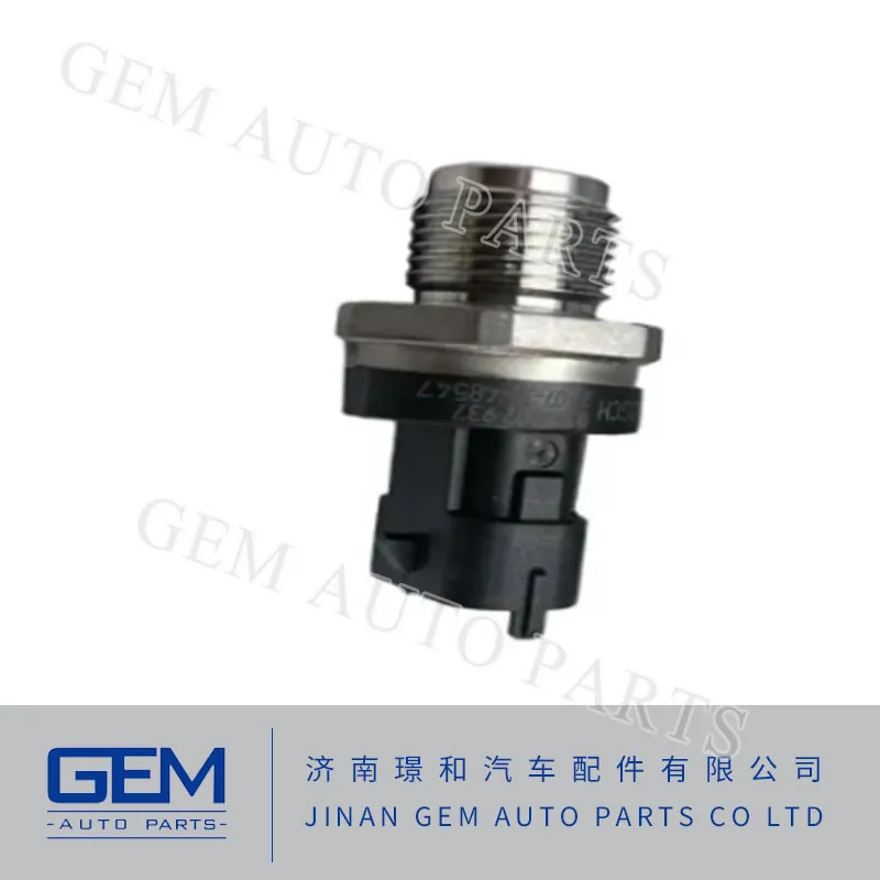 612600081585 Rail Pressure Sensor for Sinotruk HOWO Lgmg Mt95 Weichai Wp10 Wp12 Engine Sensor