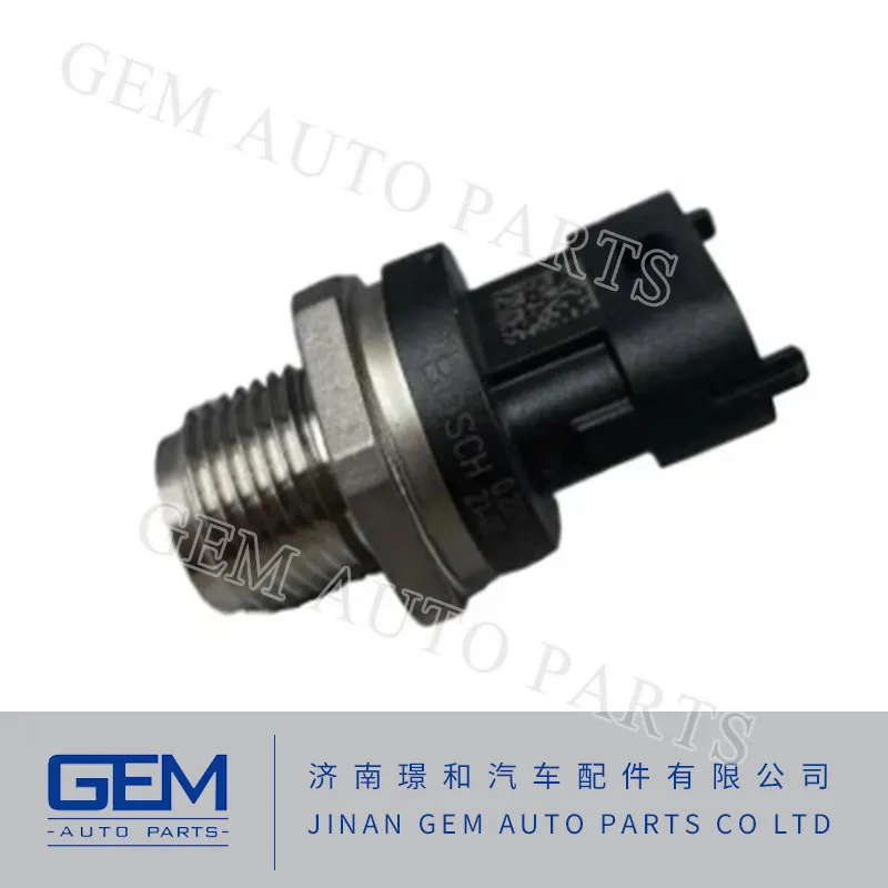 612600081585 Rail Pressure Sensor for Sinotruk HOWO Lgmg Mt95 Weichai Wp10 Wp12 Engine Sensor