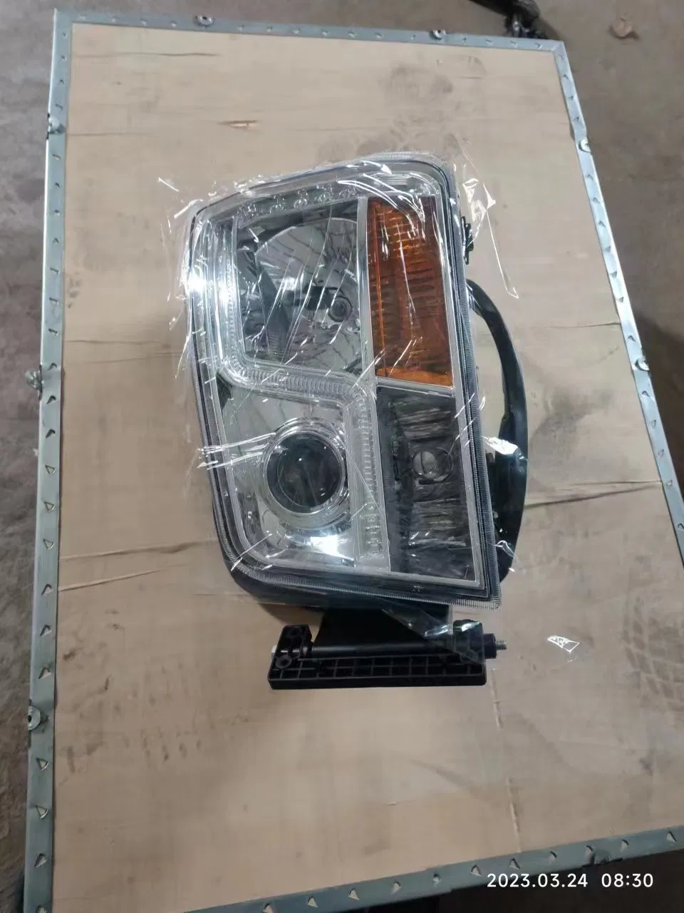 Truck Head Lamp for Sany Skt90s Skt80s Mining Truck Lgmg Spare Parts