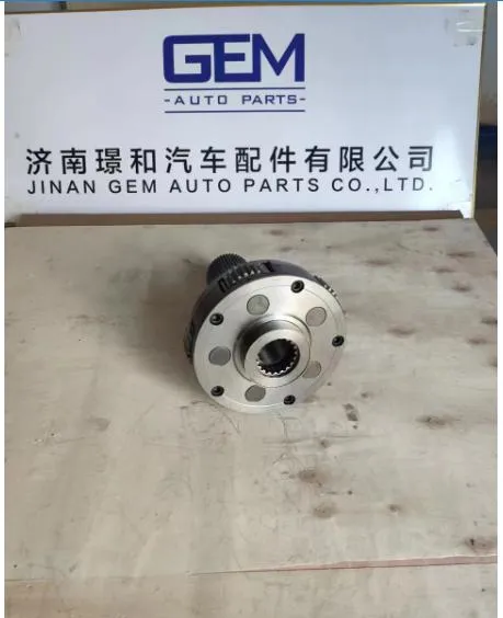 Transmission Gear Divider Hw-21712 for Sinotruk Spare Parts